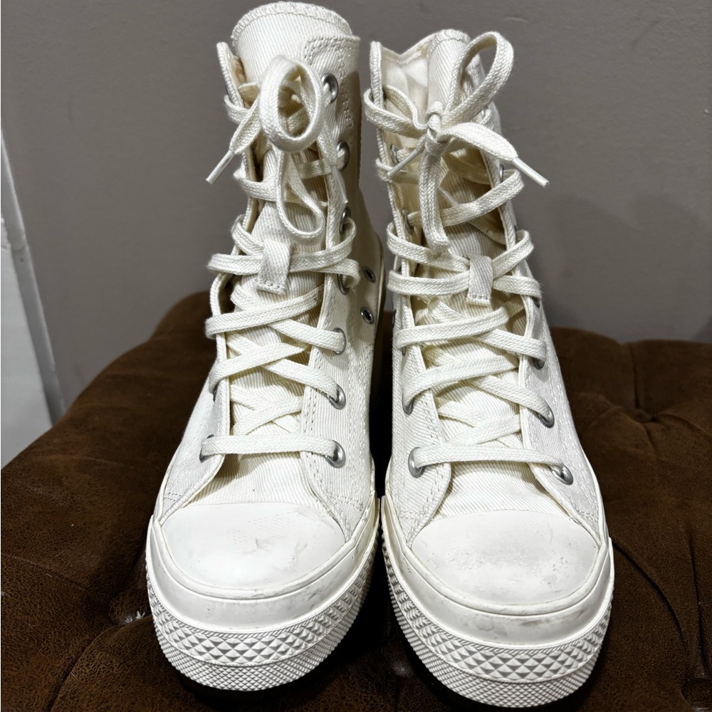 Converse boot heels, worn less than 5 times mostly inside